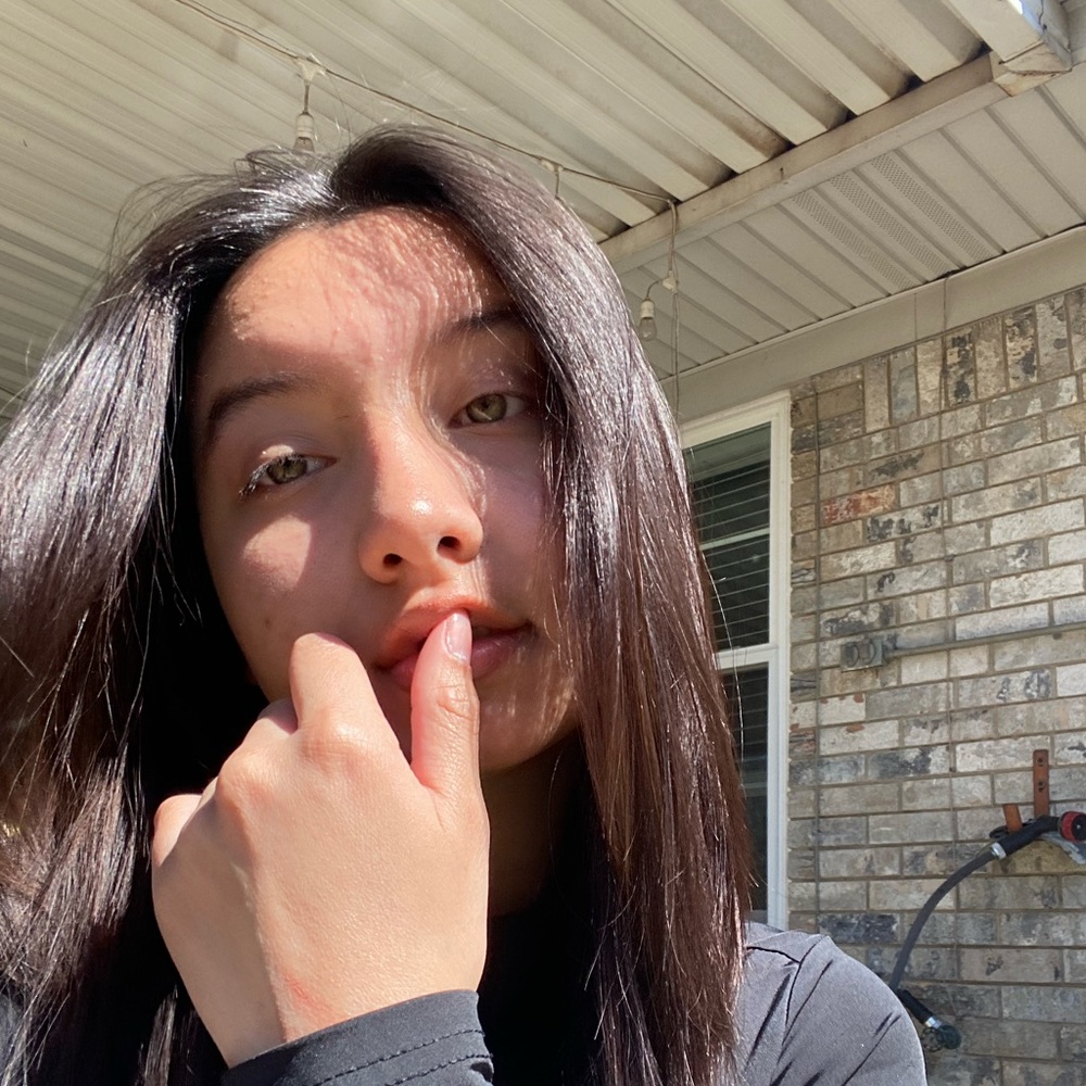 Meet your Posher, Ariana